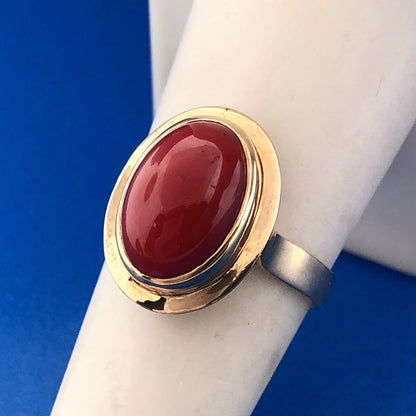 Retro 18K Yellow Gold Red Orange Coral Oval Cabochon Modernist Cocktail Ring