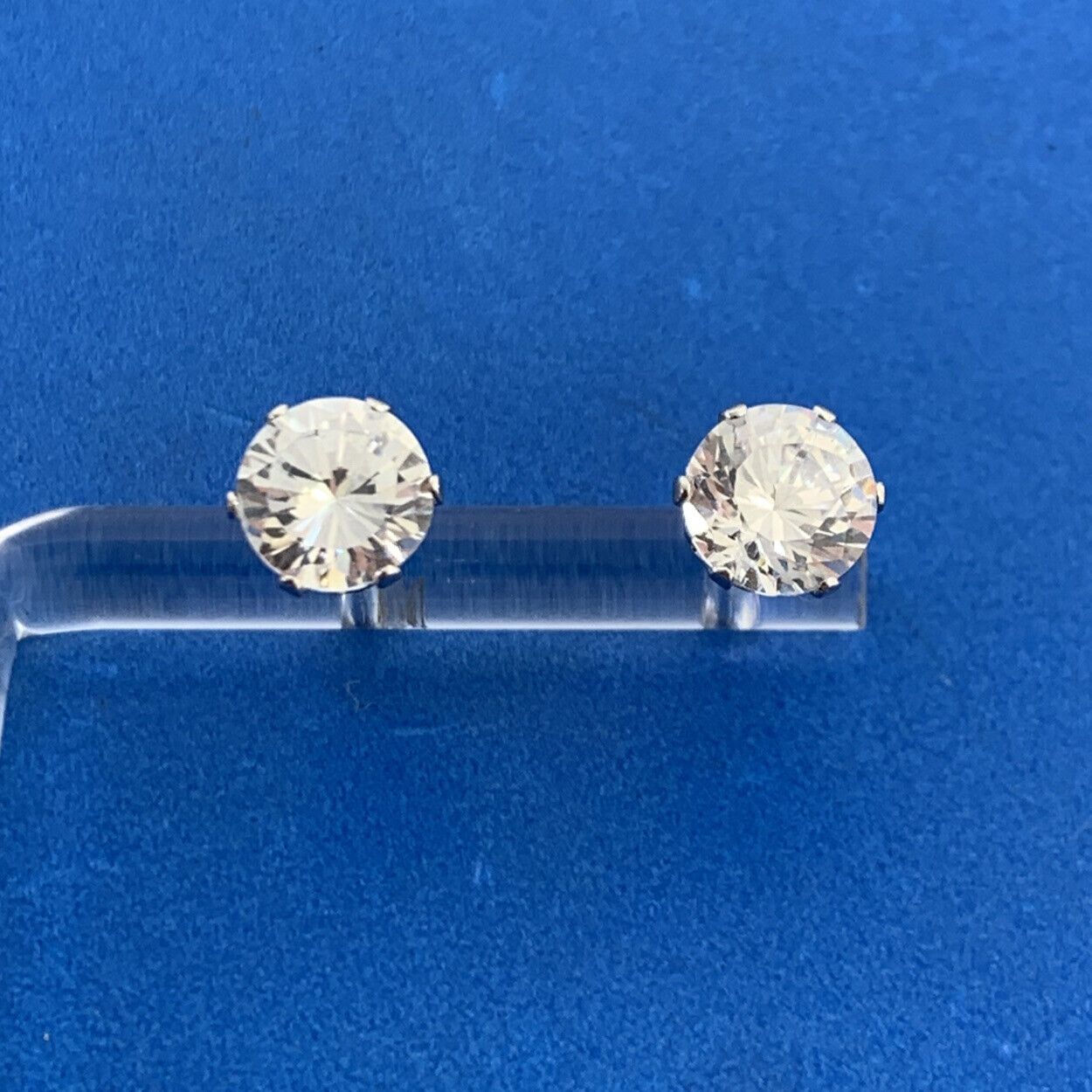 Brilliant Round Cubic Zirconia 925 Sterling Silver Statement Stud Earrings