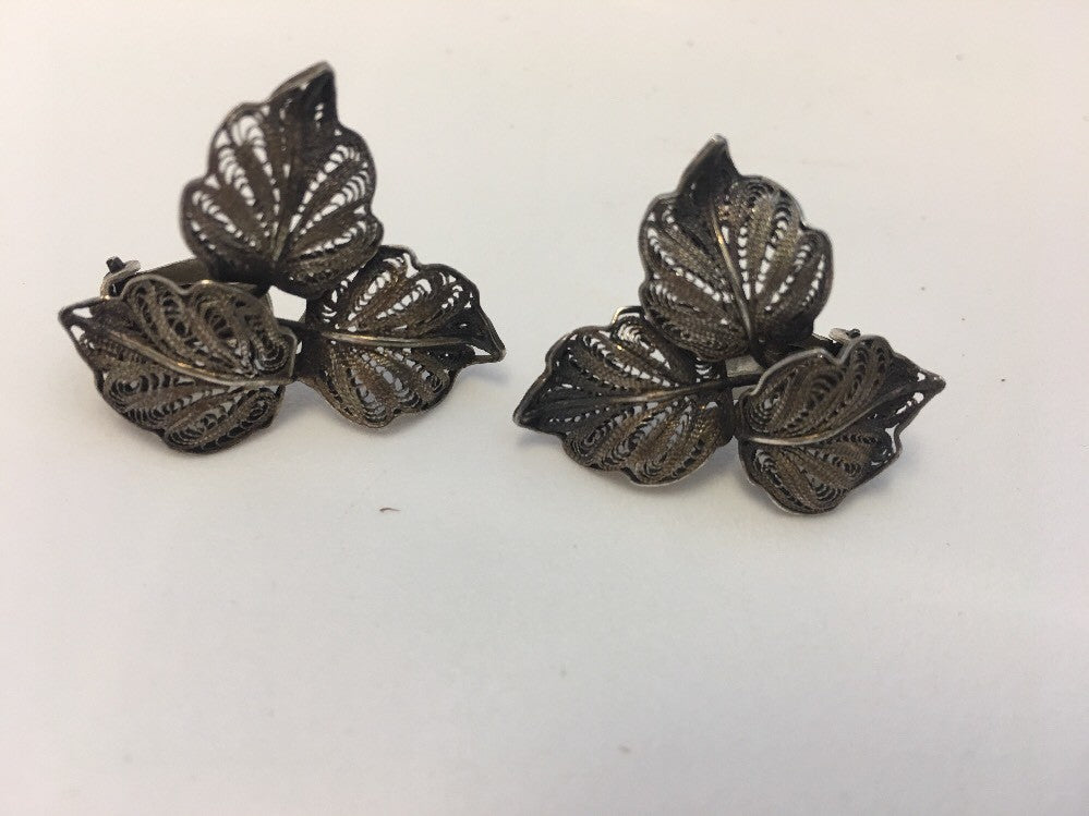 Vintage Art Deco 900 Stamped Silver Filigree Leaf Design Clip On Earrings