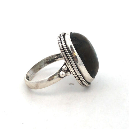 Vintage 925 Sterling Silver Oval Green Labradorite Cabochon Statement Ring