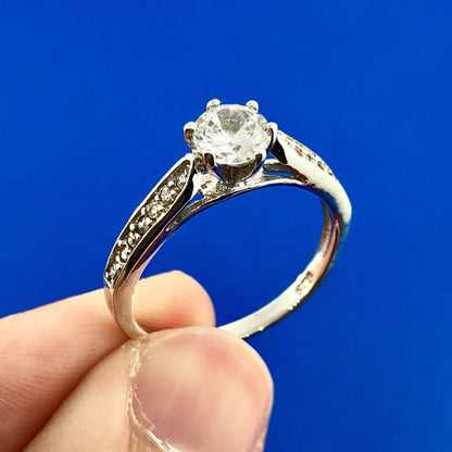 Spectacular 925 Sterling Silver Cubic Zirconium Diamond Accent Engagement Ring