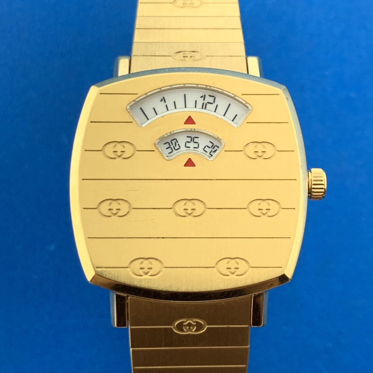 Gucci Gold Tone Dial Yellow Gold PVD Stainless Steel Ladies Watch YA157502 w/Box
