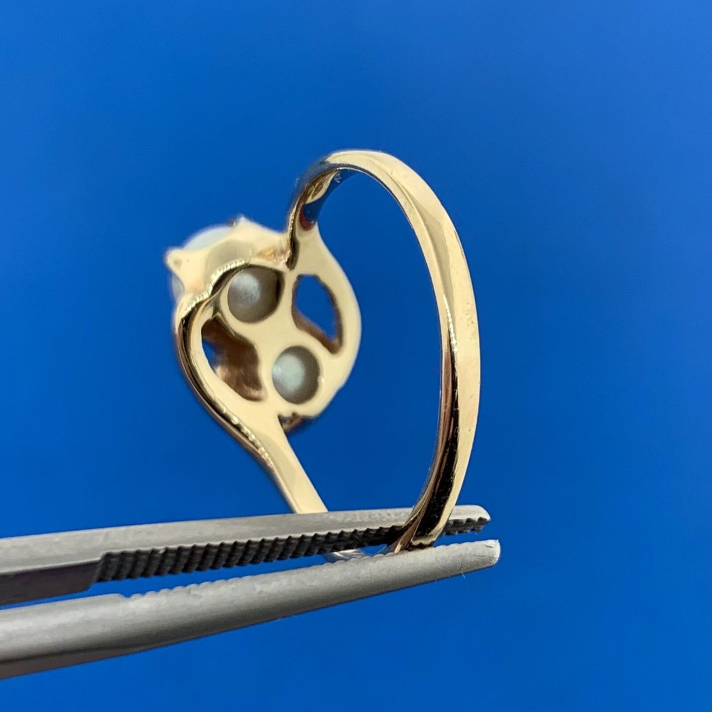 10K Yellow Gold Pearl Duo Bypass Cocktail Ring