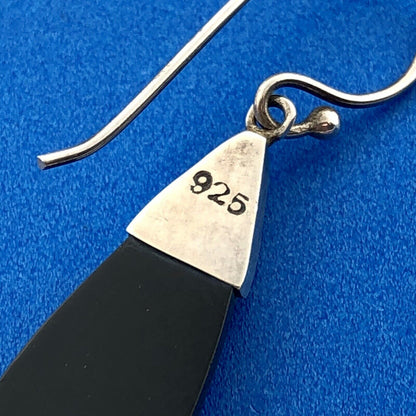 Modernist 925 Sterling Silver Black Resin Pear Beadwork Drop Dangle Earrings