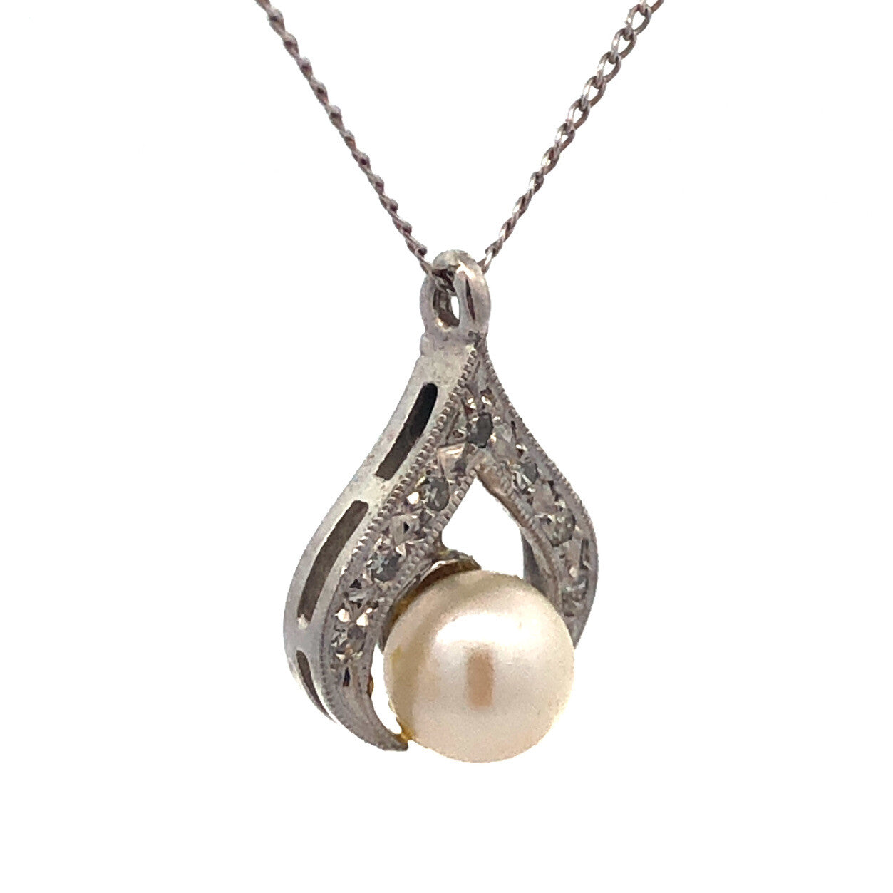 Designer 14K White Gold Pearl Diamond Bridal June Anniversary Pendant Necklace