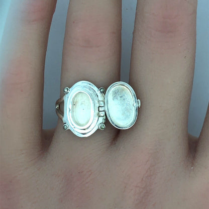 Vintage Designer 925 Sterling Silver Marcasite Oval Pill Box Ring