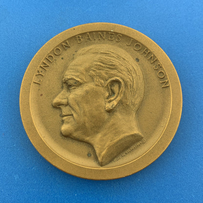 1965 Lyndon Baines Johnson US Treasury Medallic Art Co Bronze Inauguration Medal