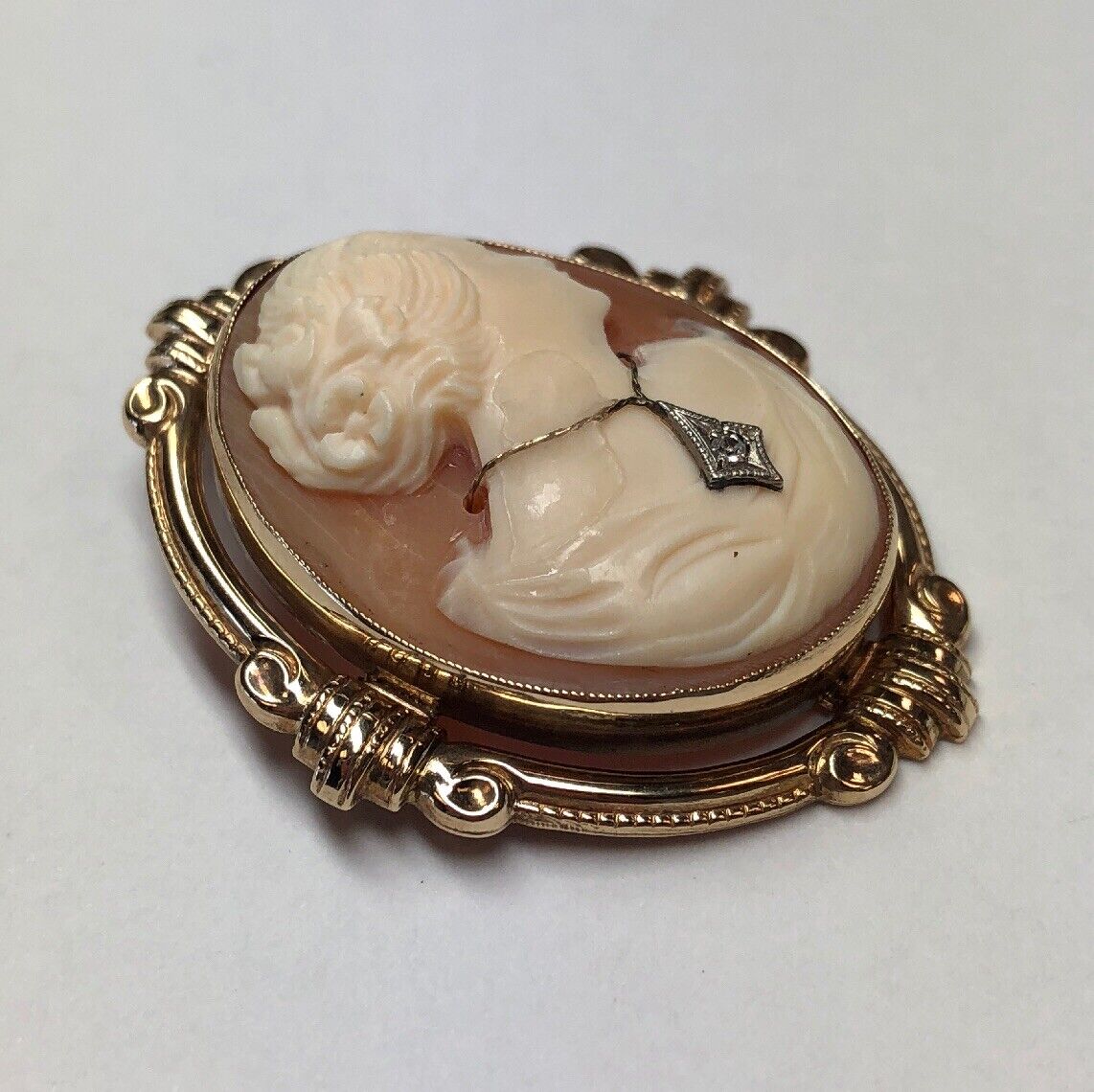 Vintage ESEMCO 14K Yellow Gold Diamond Caved Cameo Scroll Bead Pin Pendant