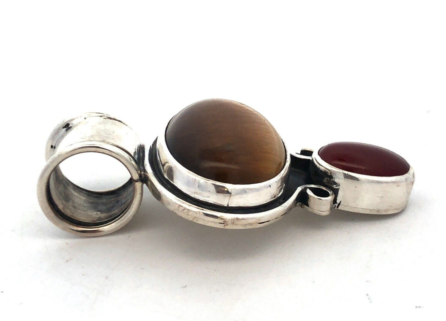 Vintage CII Mexico 925 Sterling Silver Oval Tigers Eye Red Carnelian Pendant