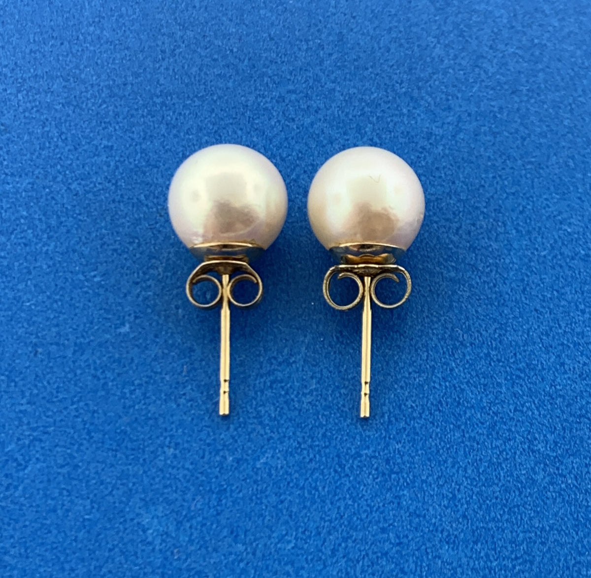 Gorgeous 14k Yellow Gold 8mm White Pearl Friction Back Stud Earrings