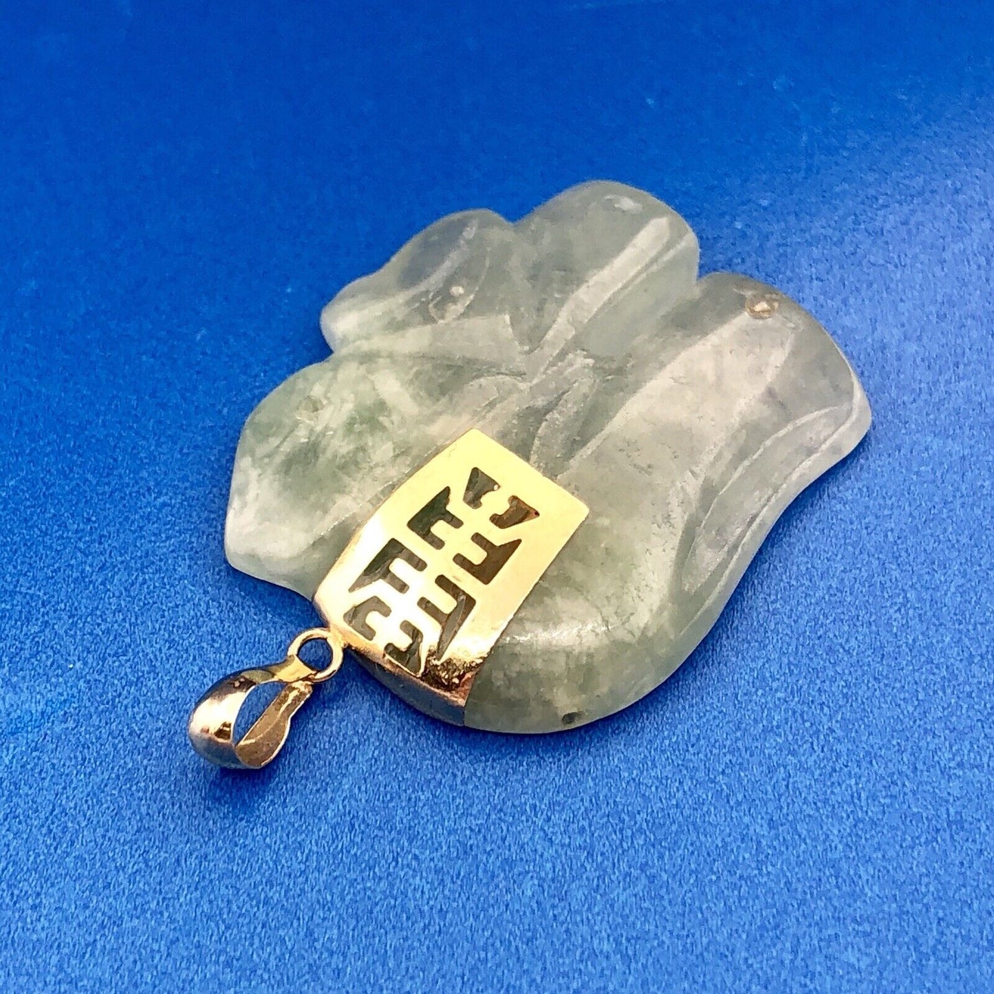 Vintage 14K Yellow Gold Carved Jade Jadeite Elephant Long Life Good Luck Pendant