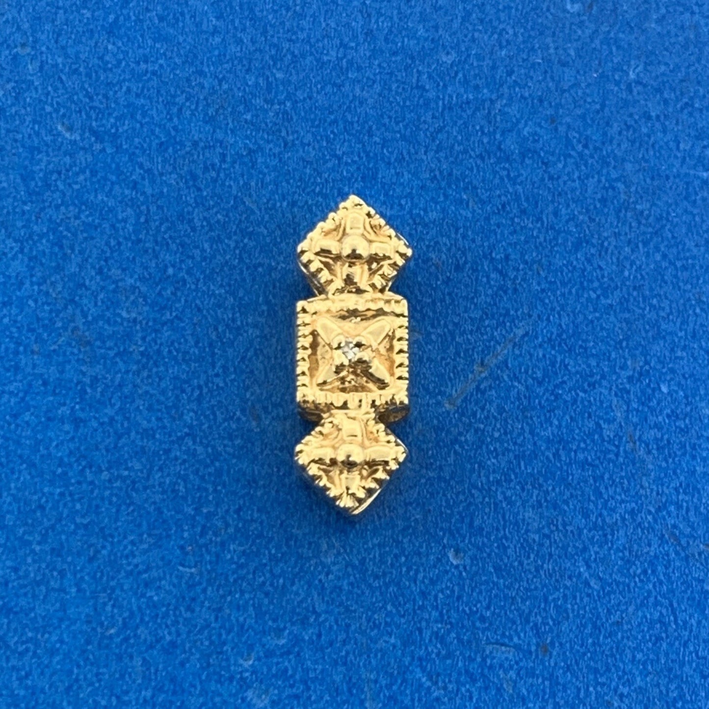 Robert KIein KLJCI 14K Yellow Gold Diamond Accented Slide Bracelet Spacer Charm