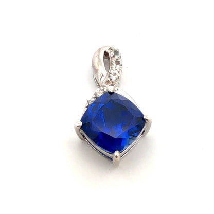 Designer SAI 925 Sterling Silver Blue Sapphire Diamond Accent Infinity Pendant