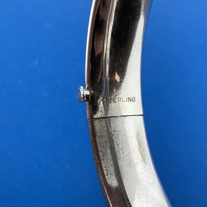 Vintage Sterling Silver Floral Scroll Florentine Engraveable Hinge Cuff Bracelet