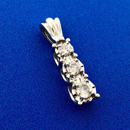 10K White Gold Three Diamond Anniversary Eternity Infinity Pendant