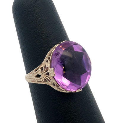 Vintage 14K White Gold Oval Cabochon Purple Amethyst Filigree Cocktail Ring