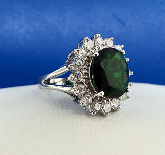 Retro Sterling Silver 925 Green White CZ Statement Fashion Cocktail Ring