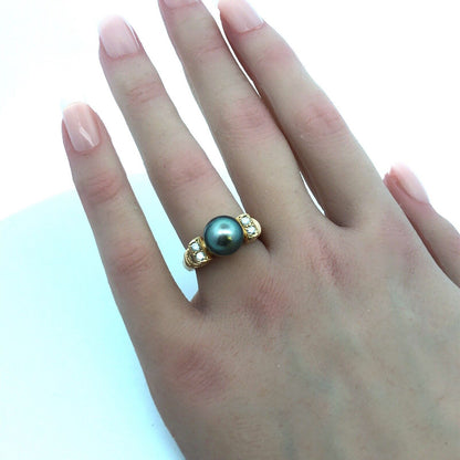 Estate 14K Yellow Gold Black Pearl Diamond Accented Statement Cocktail Ring
