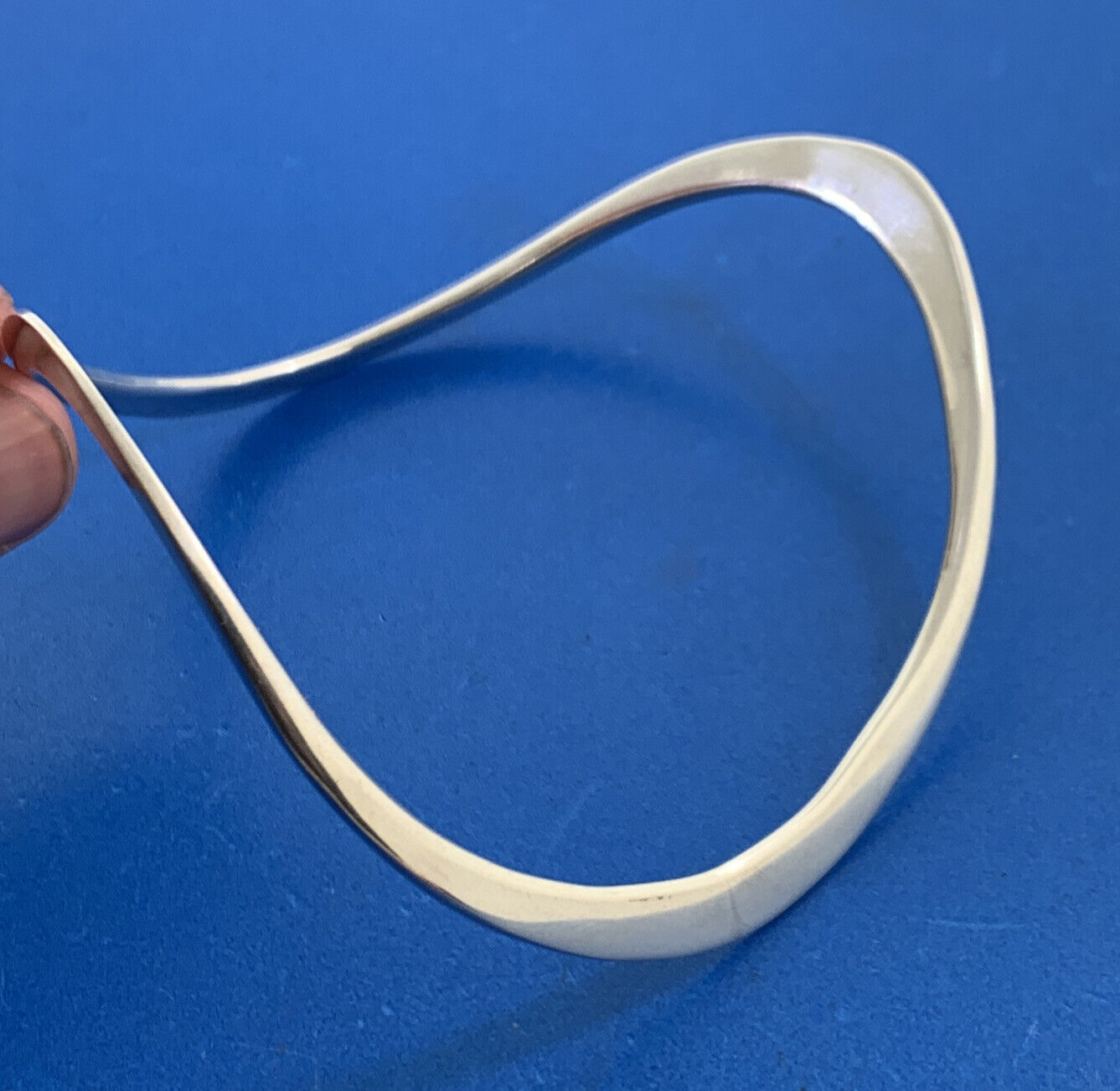 Modernist 925 Sterling Silver Crop Circle Wave Simple Bangle Bracelet
