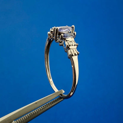 Gorgeous 10k White Gold Marquise Tanzanite Baguette Diamond Accent Ring Size 7