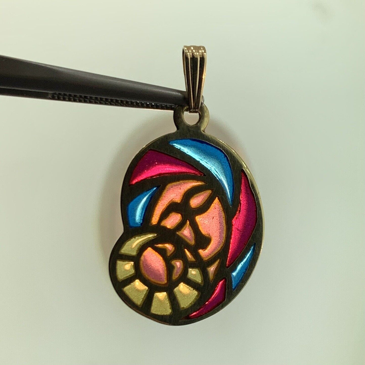 Antique Plique-A-Jour 14K Yellow Gold Mother And Child Madonna Pendant