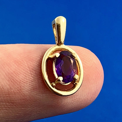 Modernist 14K Yellow Gold Oval Amethyst February Anniversary Pendant
