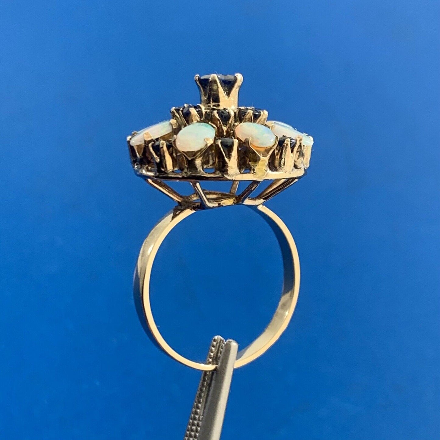 Estate 14K Yellow Gold Sapphire Opal Princess Empire Stacked Dome Cocktail Ring