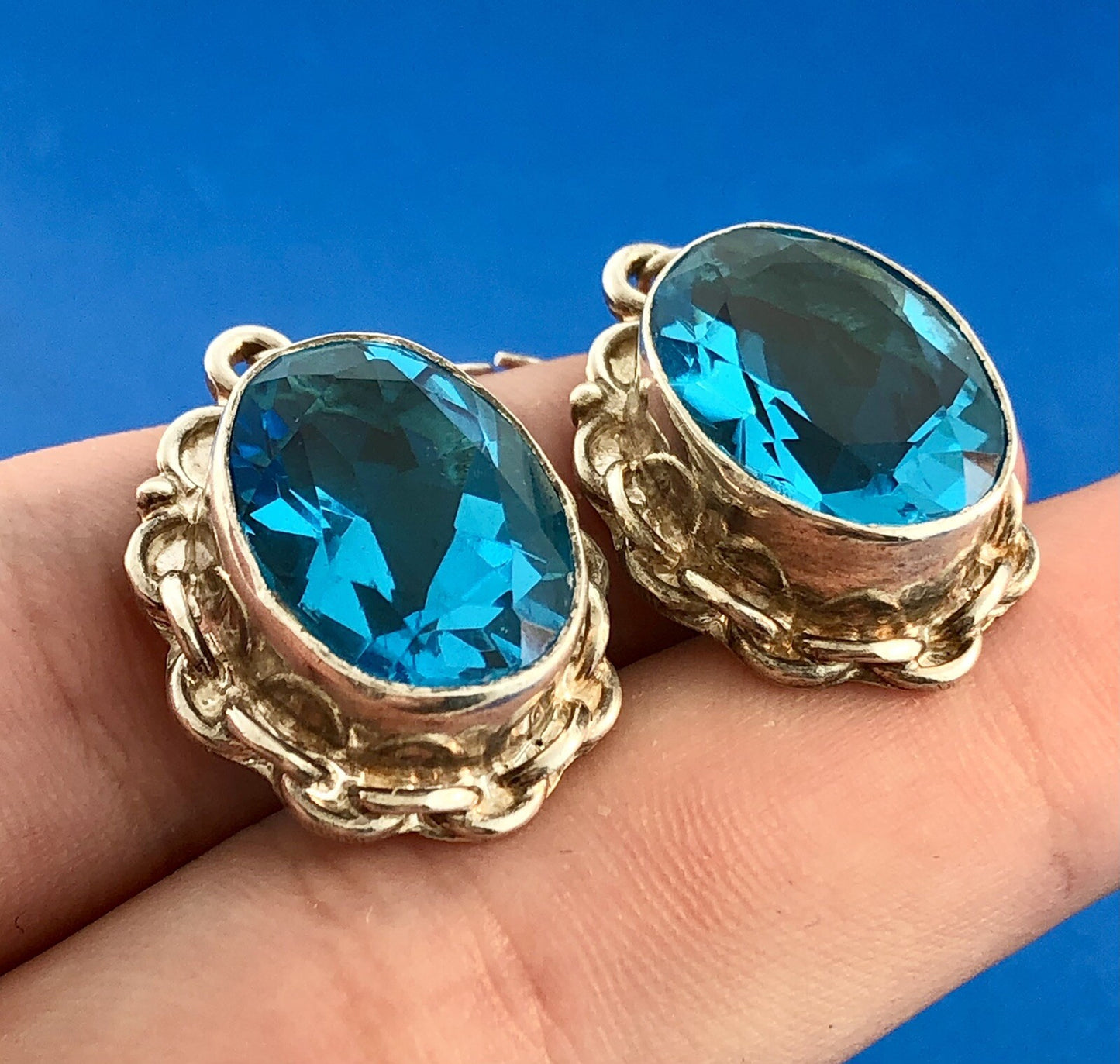Vintage Sterling Silver Ocean Blue Cubic Zirconia Oval Scroll Statement Earrings