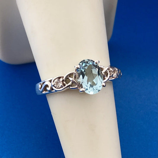 Exquisite 925 Sterling Silver Oval Blue Topaz Diamond December Anniversary Ring