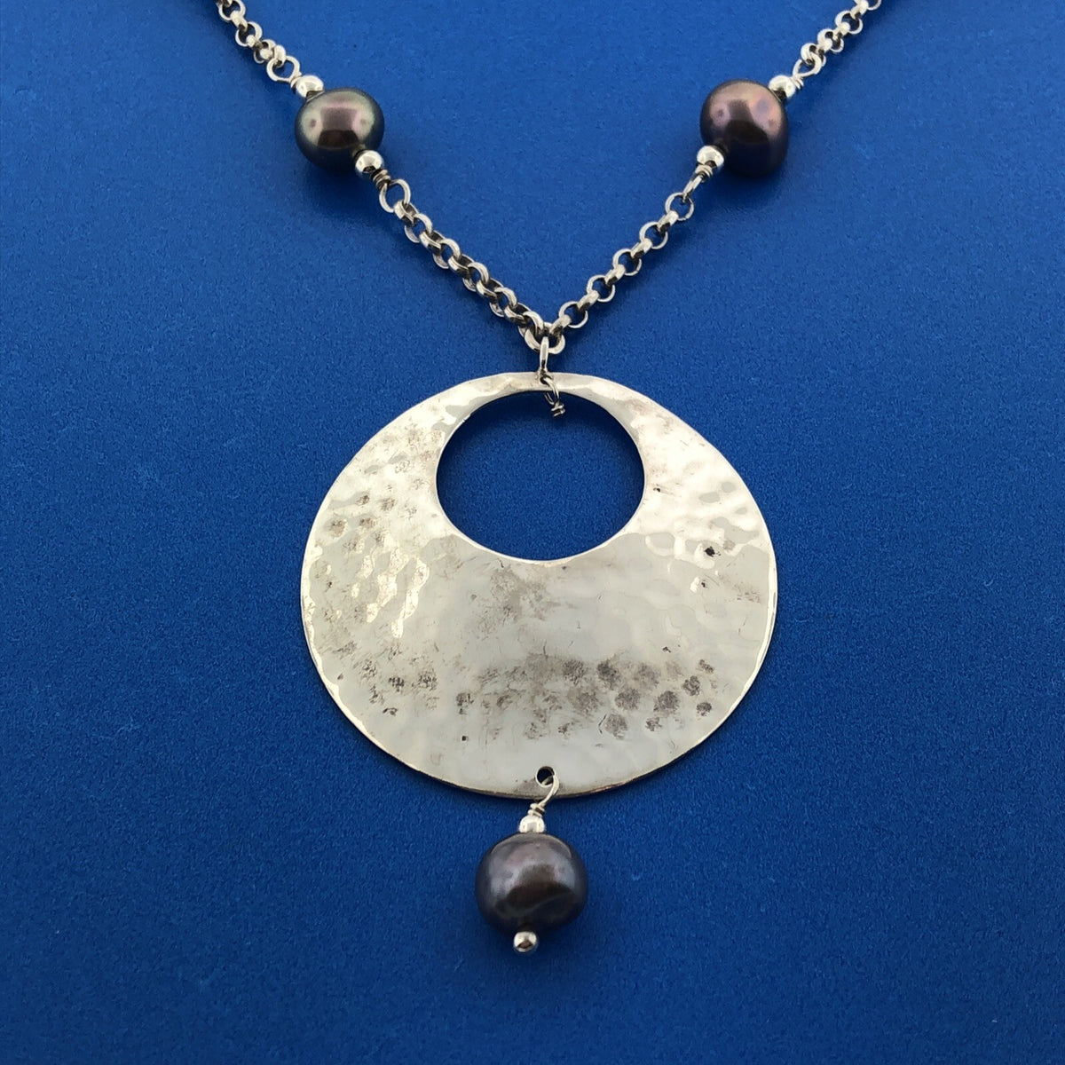 Designer Avi Soffer 925 Sterling Silver Pearl Amethyst Beaded Hammered Necklace
