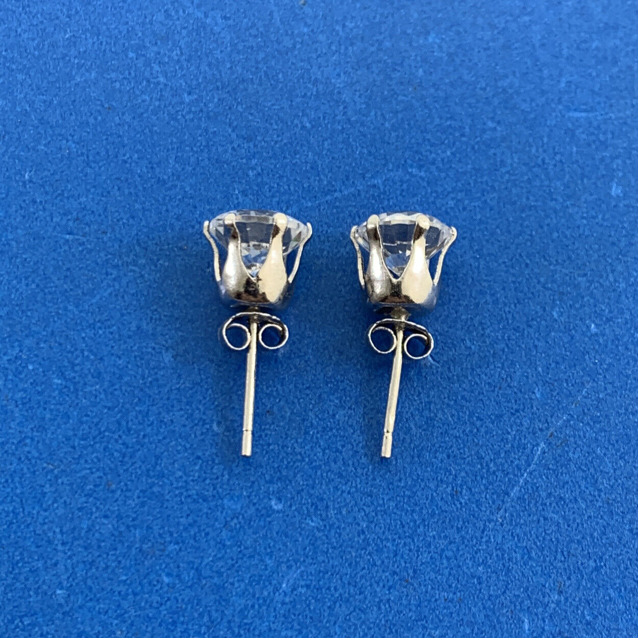 Brilliant Round Cubic Zirconia 925 Sterling Silver Statement Stud Earrings