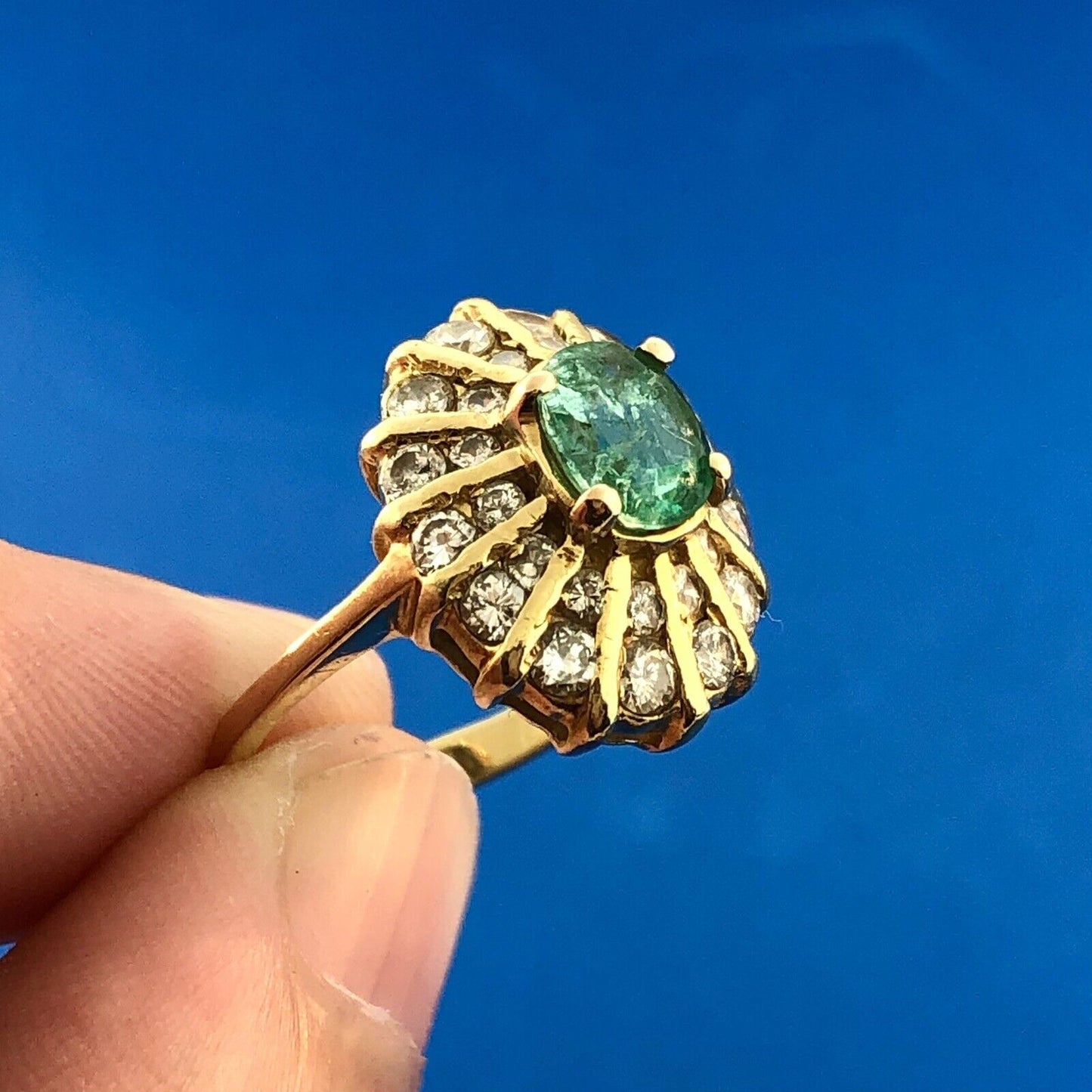 Fabulous 18K Yellow Gold Oval Emerald Round Diamond Anniversary Cocktail Ring