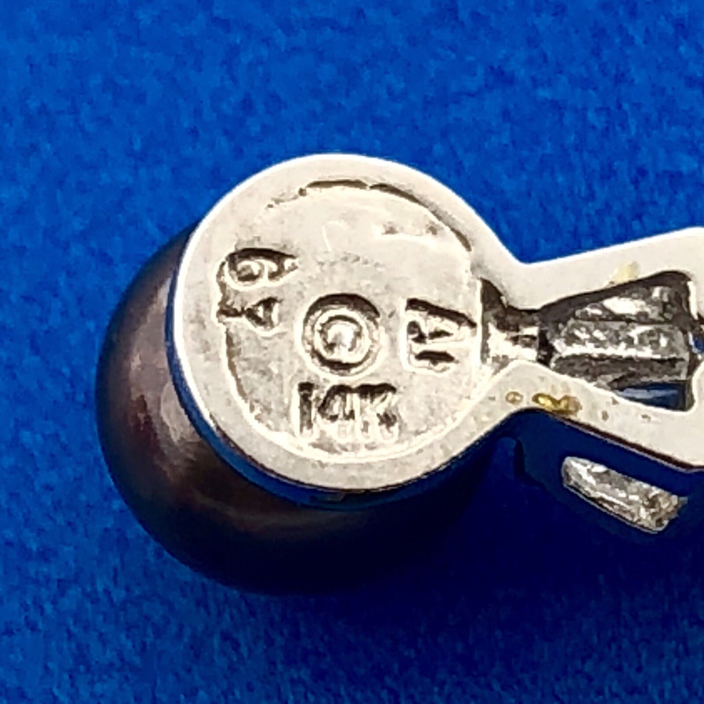 Designer 14K White Gold Black Pearl Diamond Charm Pendant