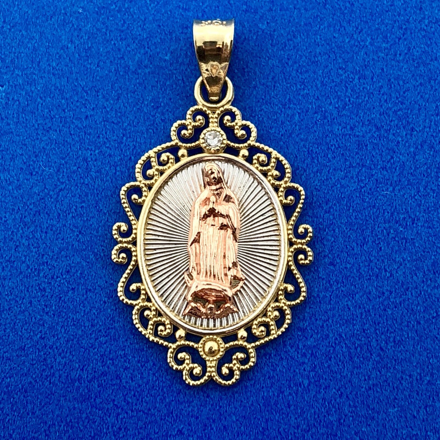 Vintage 10K Yellow White Rose Gold Diamond Oval Filigree Mother Mary Pendant