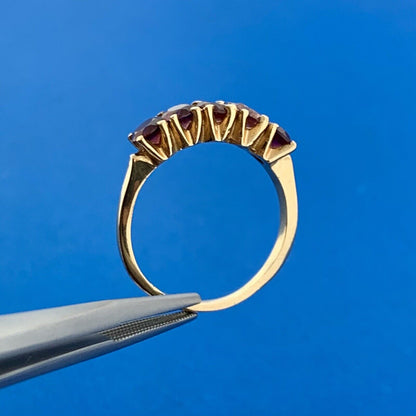 Gorgeous 14k Yellow Gold Round Cut Red Garnet Spectrum Prong Set Ring Size 7