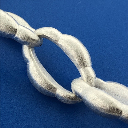 Stunning Italian Sterling Silver 925 Satin Oval Ribbed 20" Chain Necklace