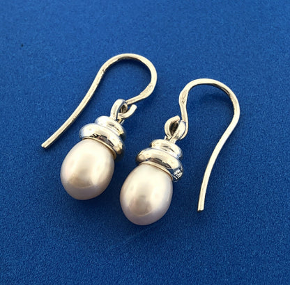 Stunning Sterling Silver 925 Elongated White Pearl Bulb Dangle Hook Earrings