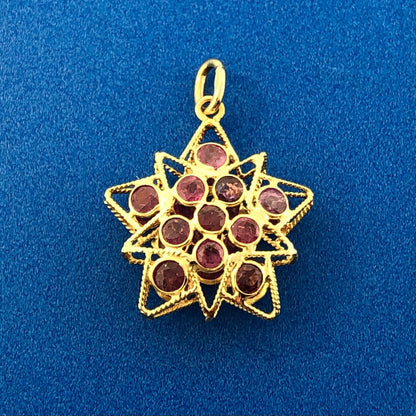18K Yellow Gold Ruby Cluster Starburst Snowflake Flower July Charm Pendant
