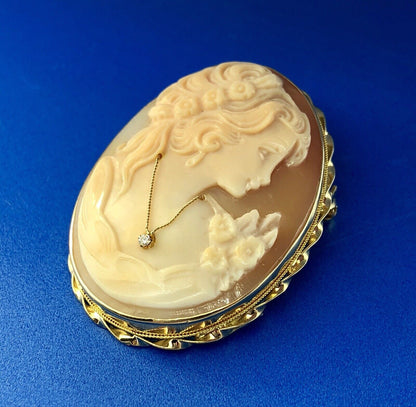 Victorian 14K Yellow Gold Oval Carved Cameo Diamond Accent Pin Brooch Pendant