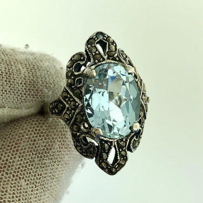 Estate 925 Sterling Silver Oval Blue Topaz Marcasite December Anniversary Ring