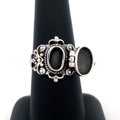 925 Sterling Silver Vintage Designer SE Scroll Oval Pillbox Poison Ring