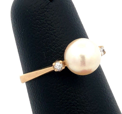 Estate 14K Yellow Gold Round White Pearl Solitaire Diamond Anniversary Ring