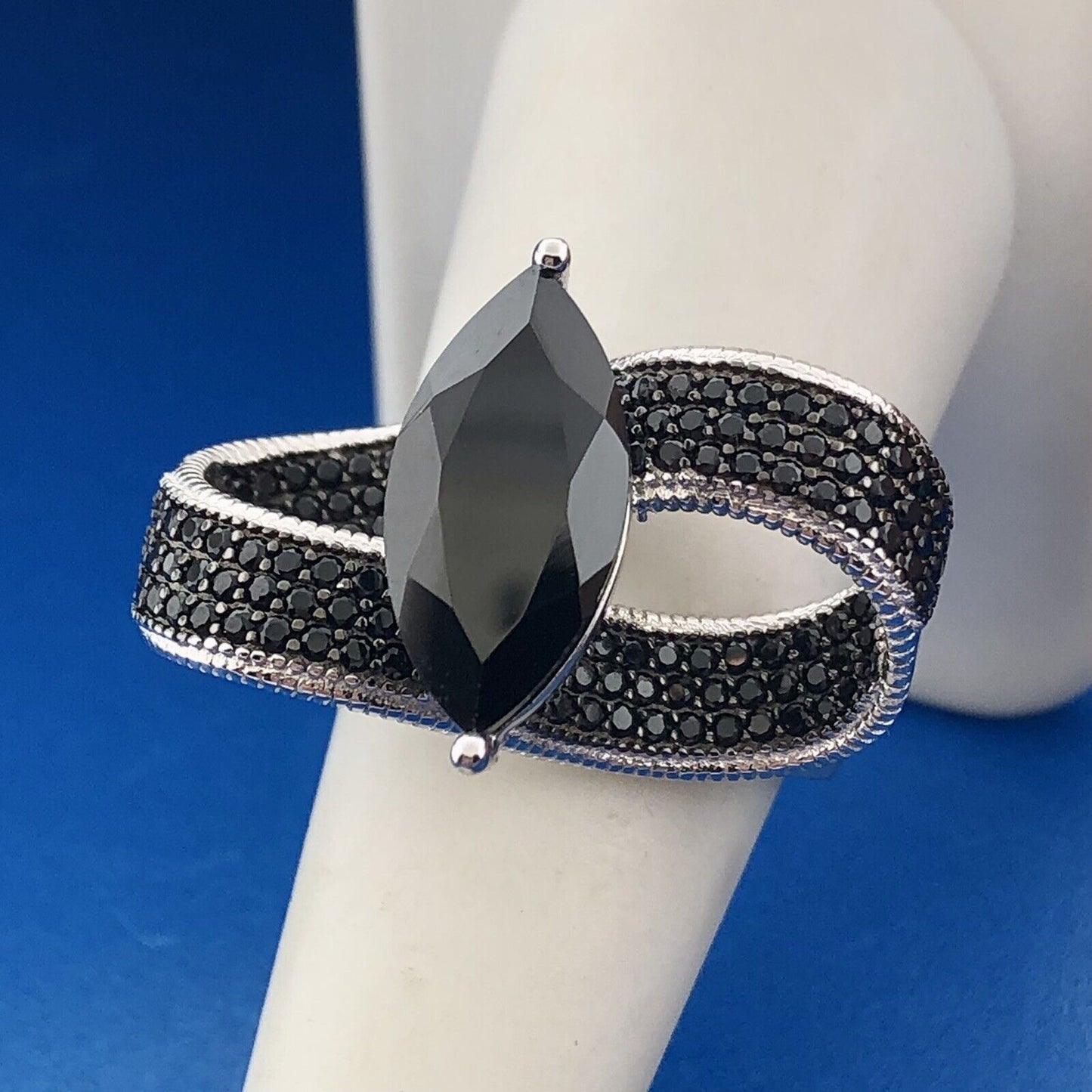 Designer DK 925 Sterling Silver Black Spinel Modernist Bow Statement Ring