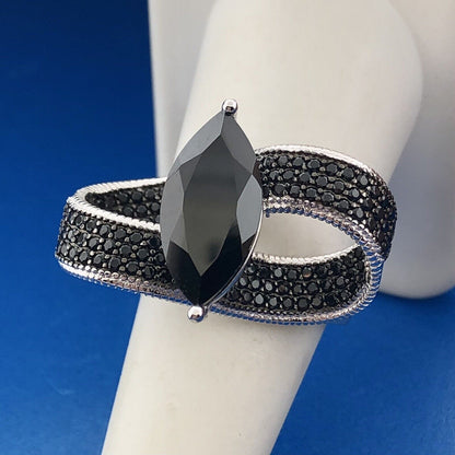 Designer DK 925 Sterling Silver Black Spinel Modernist Bow Statement Ring