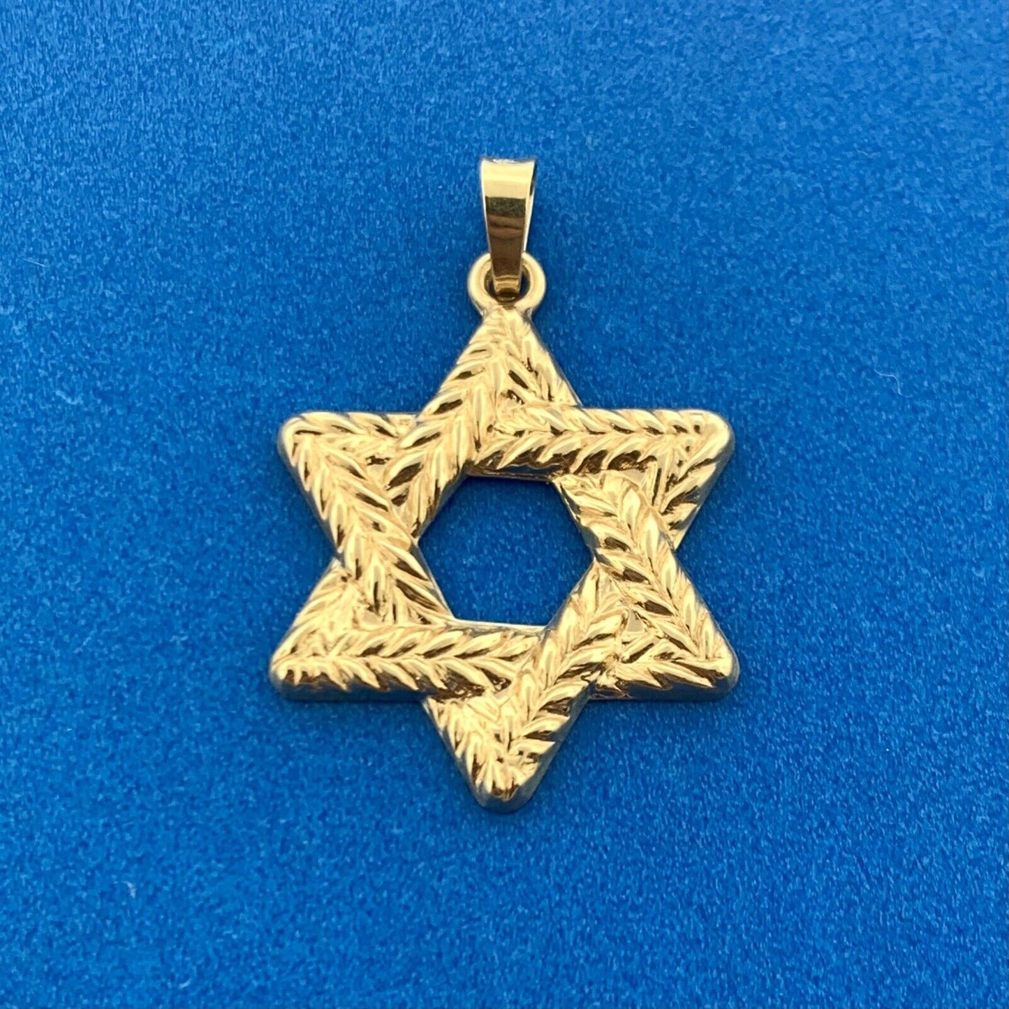 Gorgeous 14k Yellow Gold Rope Braid Religious Star of David Dangle Pendant