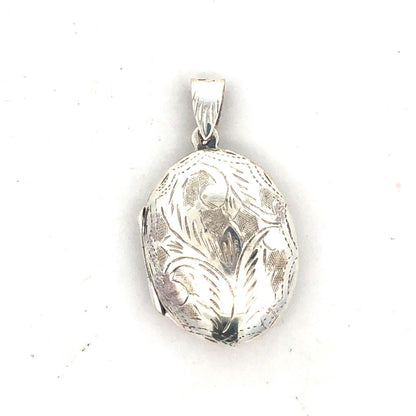 Vintage 925 Sterling Silver Etched Vine Filigree Oval Picture Locket Pendant