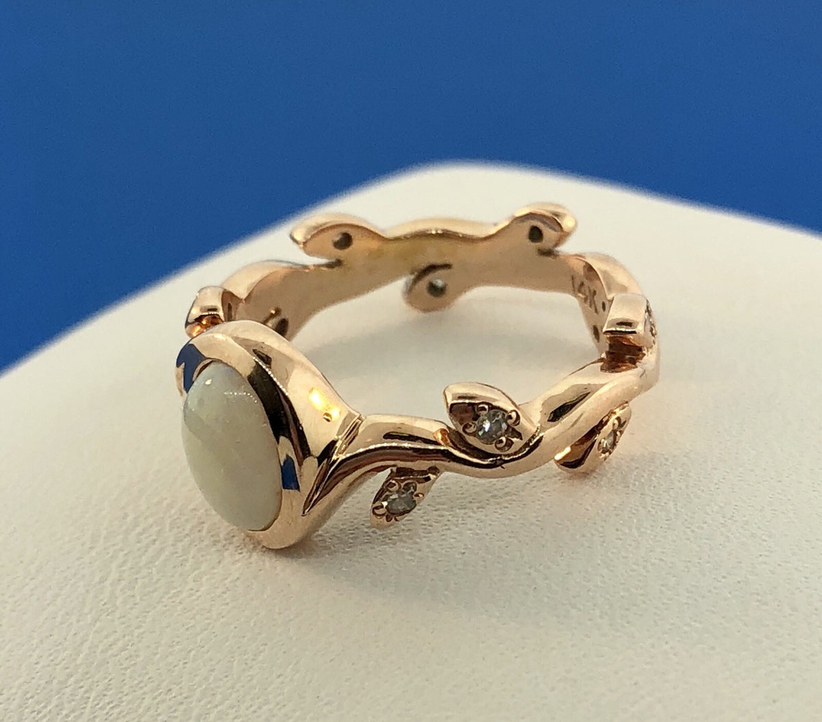 Unusual 14k Rose Gold Opal Diamond Vine Leaf Flower Motif Band Ring