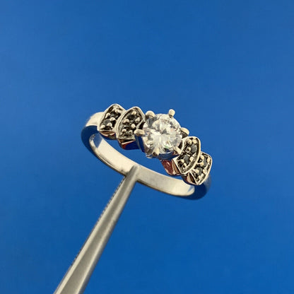 Vintage Design Sterling Silver Cubic Zirconia Solitaire w/ Round Accents Ring