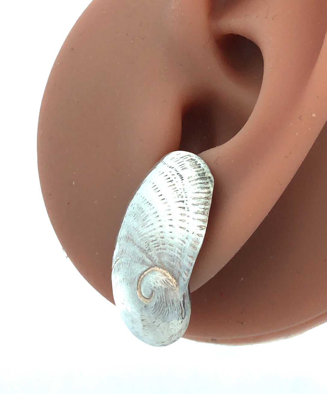 Designer Mignon Faget 925 Sterling Silver Sea Collection Moon Snail Earrings