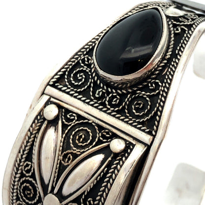 Vintage 925 Sterling Silver Black Onyx Filigree Swirl Open Cuff Bracelet